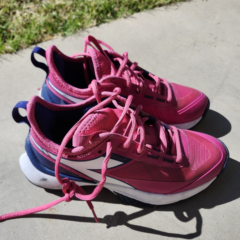 Diadora Tennis Finale Pink Shoes Womens 6